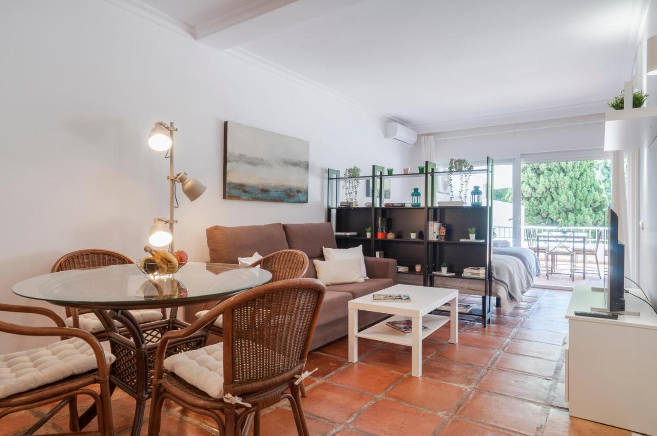 Jardines Del Mar Apartments マルベーリャ エクステリア 写真