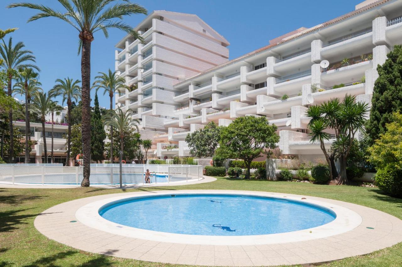 Jardines Del Mar Apartments マルベーリャ エクステリア 写真