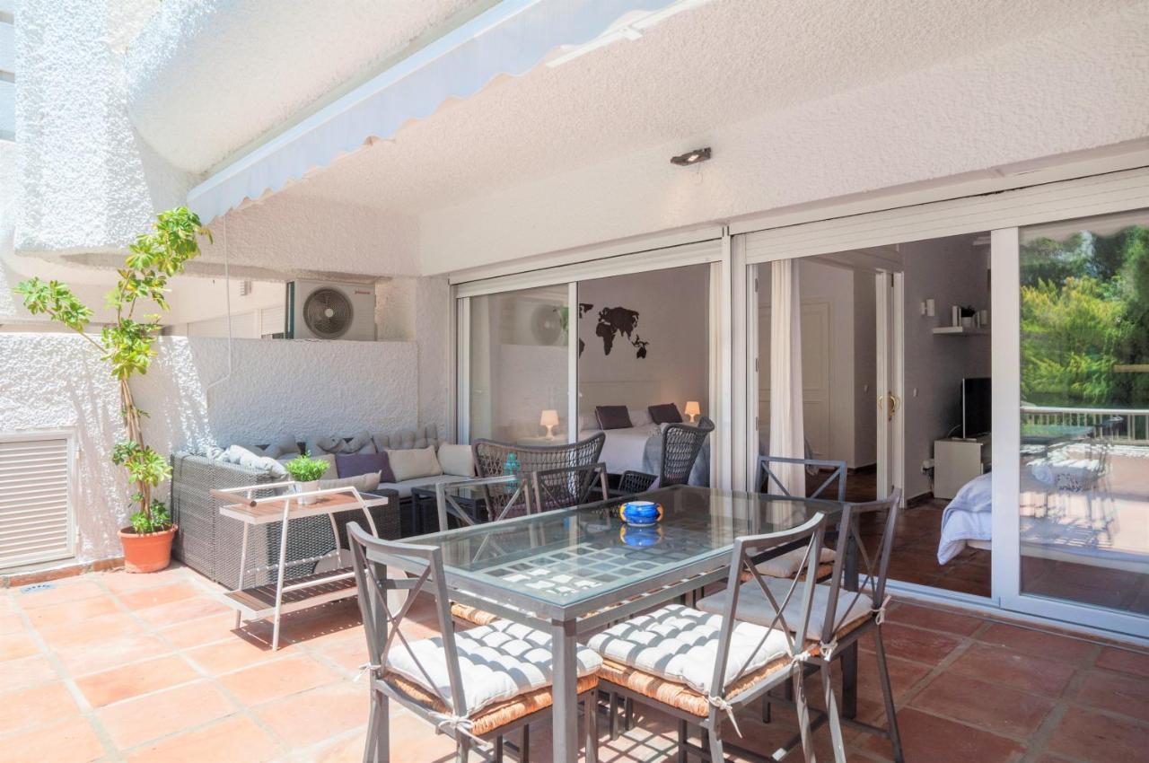 Jardines Del Mar Apartments マルベーリャ エクステリア 写真