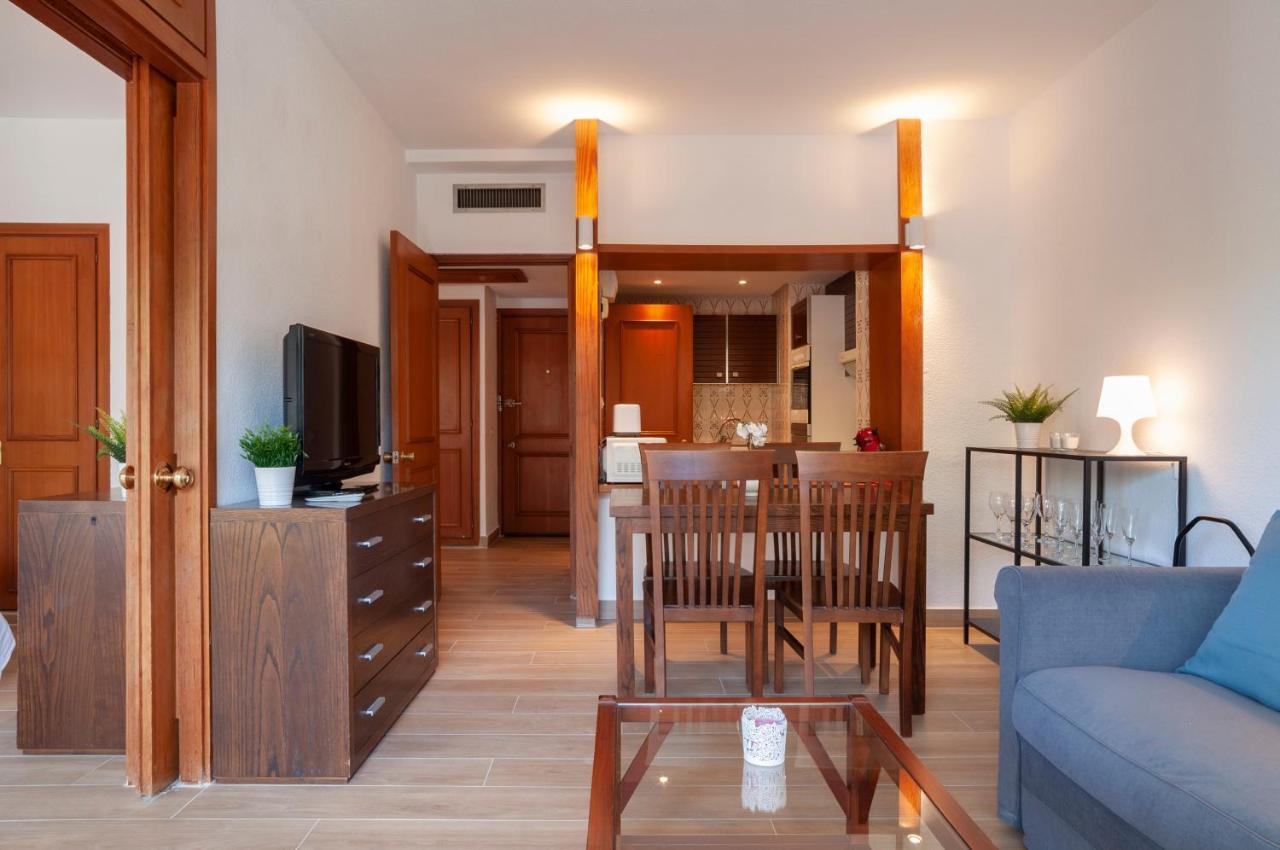 Jardines Del Mar Apartments マルベーリャ エクステリア 写真